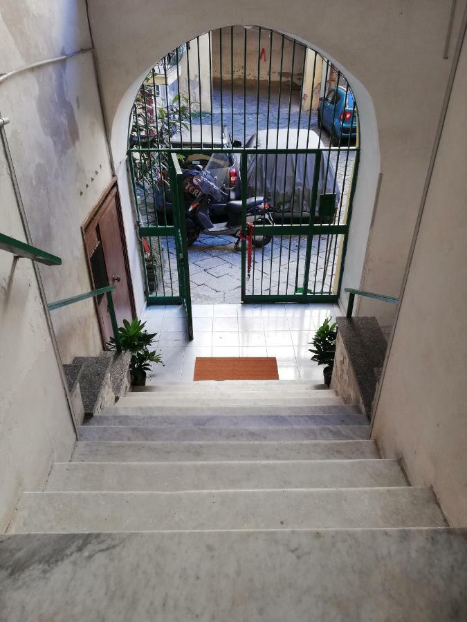 Da Ninetta Resterete Senza Parole, Garantito! Naples Luaran gambar